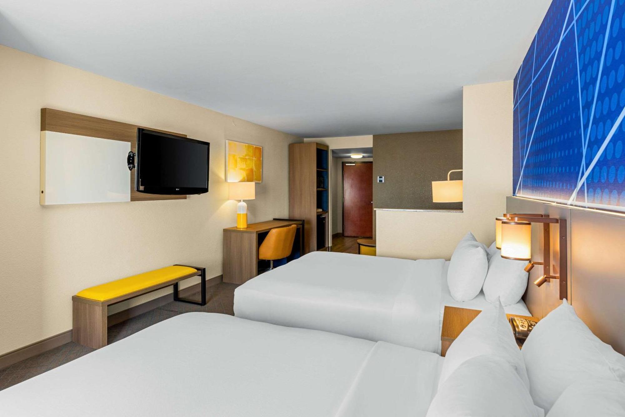 Comfort Suites Vacaville-Napa Valley Area Екстериор снимка