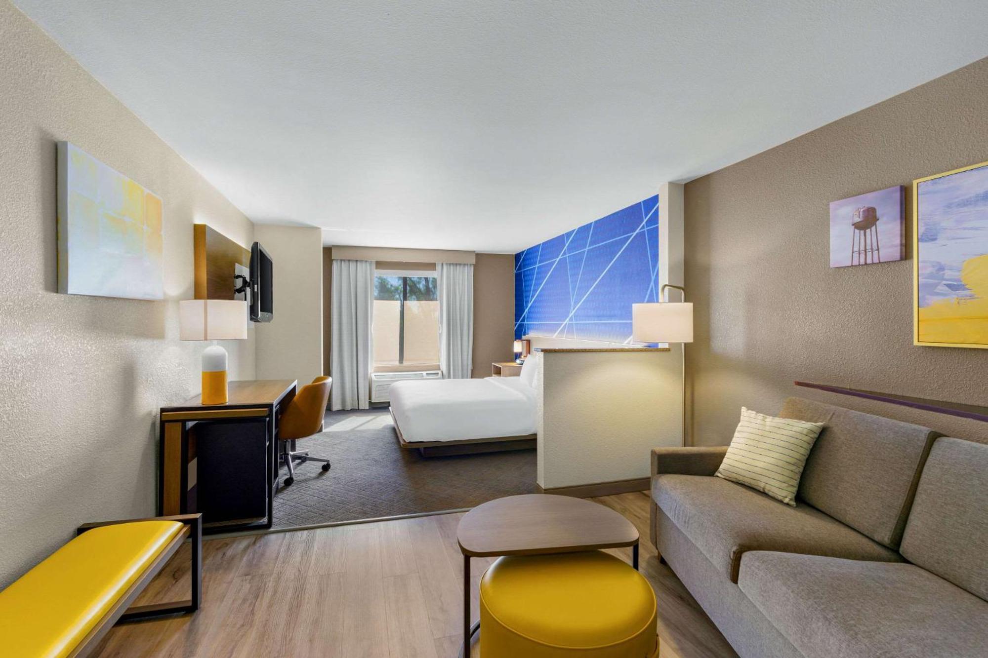 Comfort Suites Vacaville-Napa Valley Area Екстериор снимка
